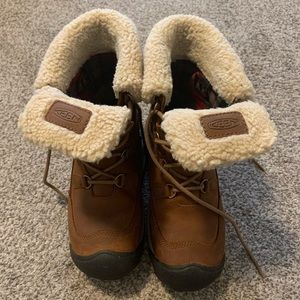 BNWOT Womens Keen Betty Boot sz 6/36/3.5